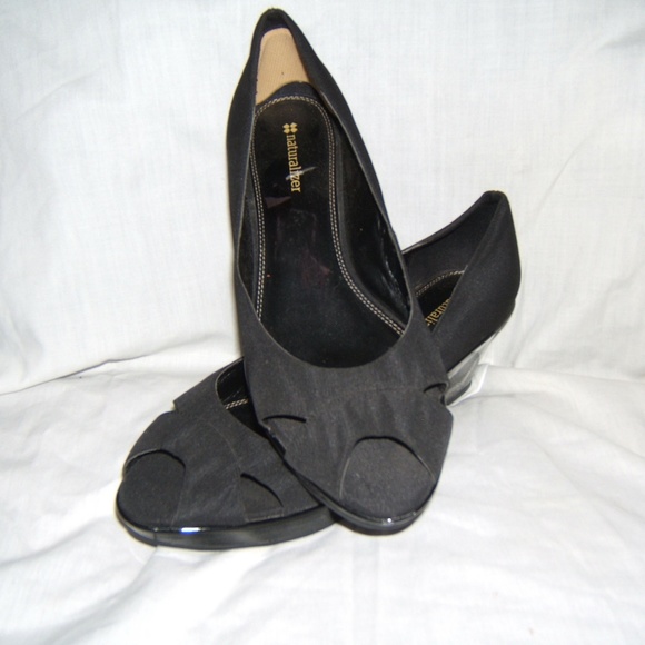 Naturalizer Shoes - Open toe wedge heel